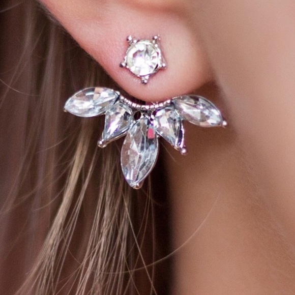 🛍NEW⚡️ “Diamond” stud earrings - Picture 2 of 6